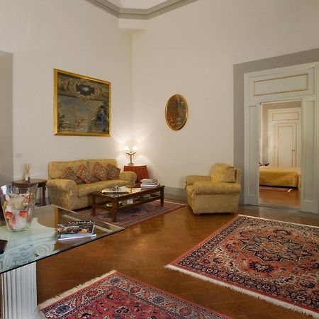 Palazzo Magnani Feroni, All Suite - Residenza D'Epoca Florence Exterior photo