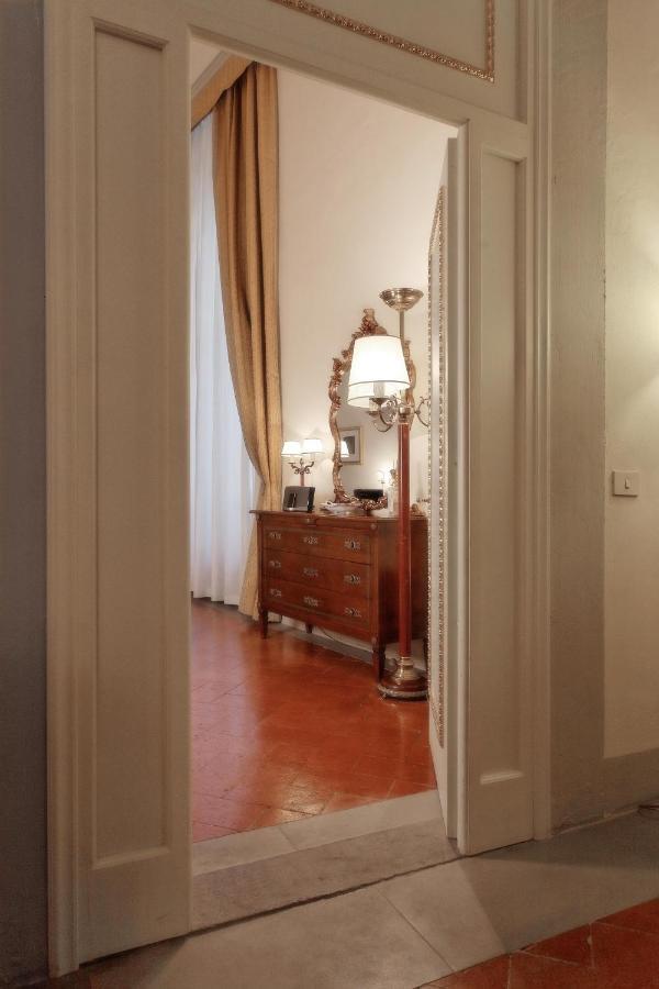 Palazzo Magnani Feroni, All Suite - Residenza D'Epoca Florence Exterior photo